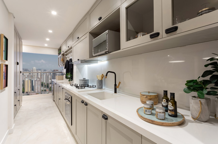 Cozinha e área de serviço do apartamento (Foto do decorado)